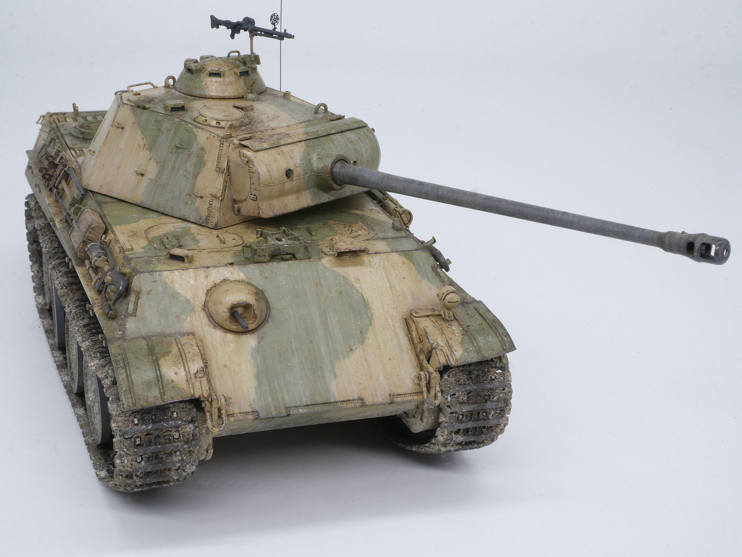 特販1/35 完成品 ライフィールド パンター G型 RyeFieldModel PANTHER Ausf.G プラモデル スケールモデル ドイツ 戦車 ベース付 パンサー 完成品